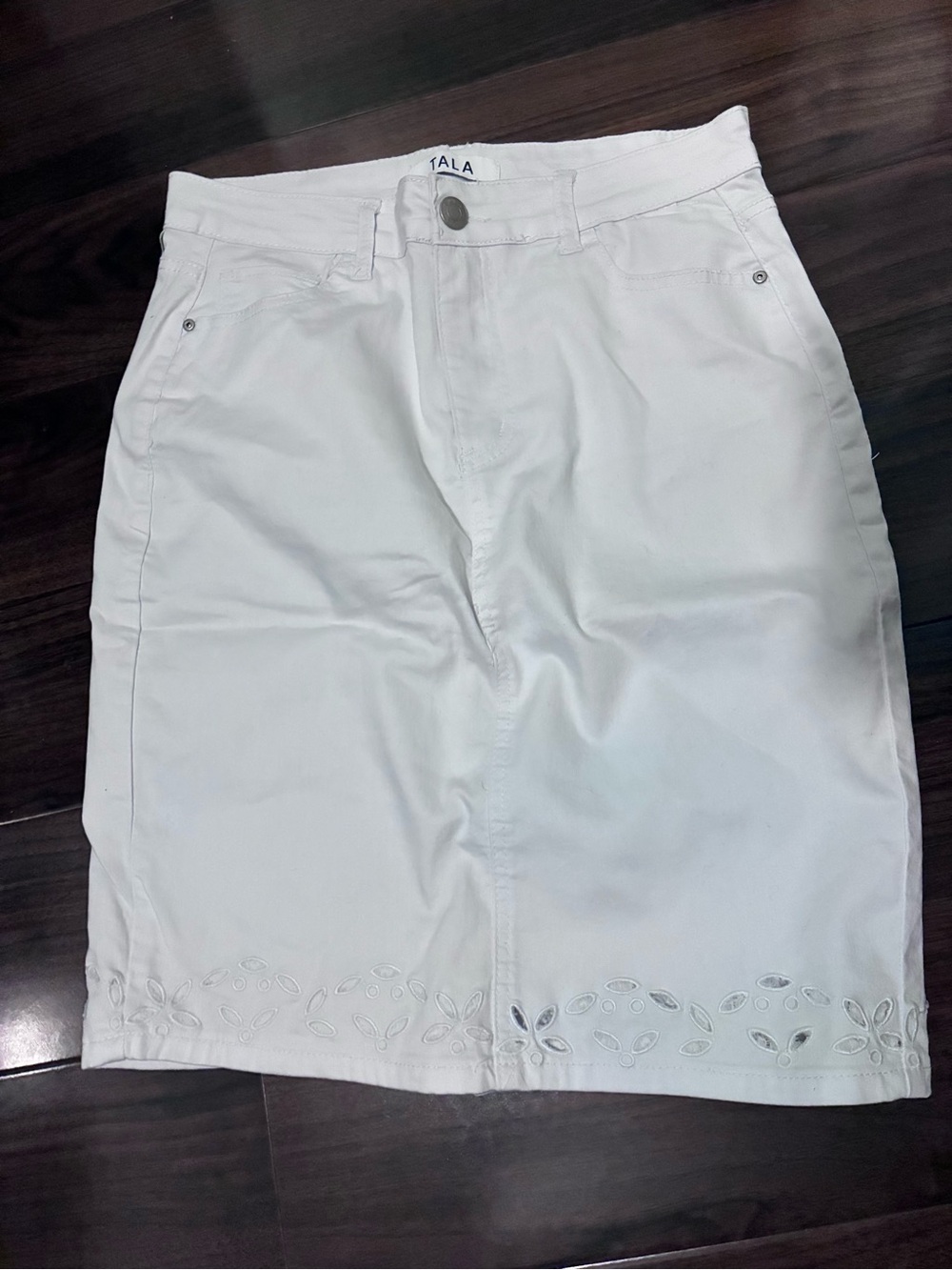 Tala White Eyelet-Hem Pencil Skirt
